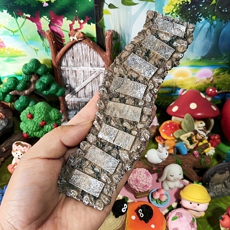 Resin Art And Deco - 1 Buah Patung Jalur Batu Resin