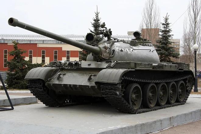 Resin Art For Kids - KIT MODEL Tank Tempur Utama Soviet