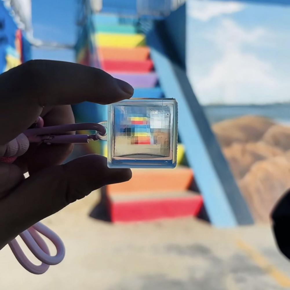 Gantungan Kunci Akrilik Gaya P - Resin Art Keychain Design ulasan dan harga