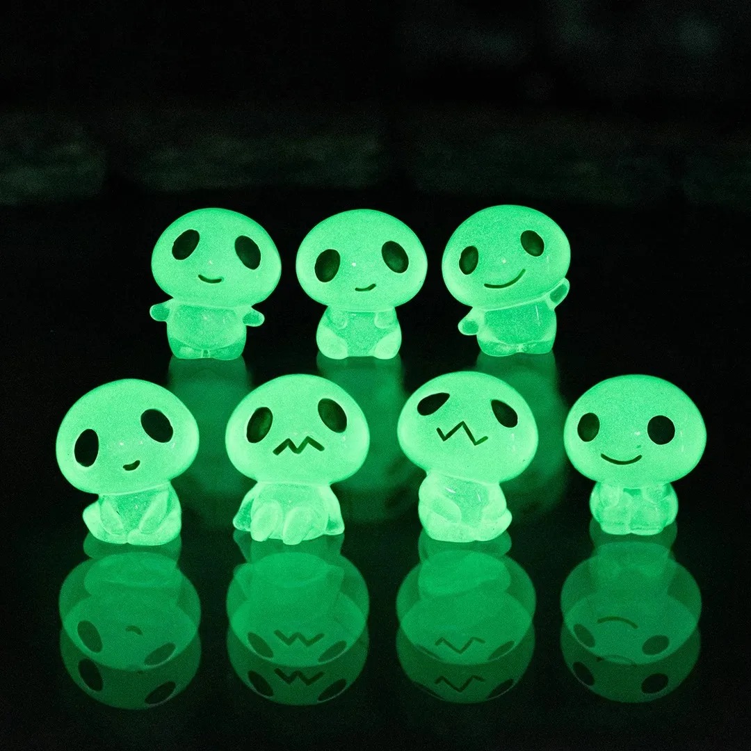 7 Buah Liontin Resin Alien Men - Resin Art Keychain ulasan dan harga