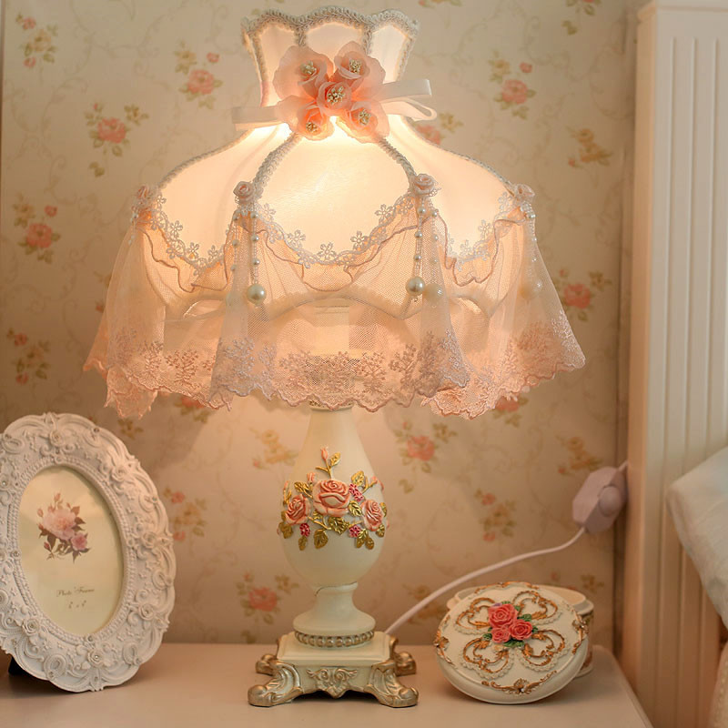 Istana Eropa seni lampu meja s - Resin Art On Wood ulasan dan harga